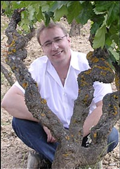 Keeping Spain on the Map:  Aurelio Cabestrero & Grapes of Spain